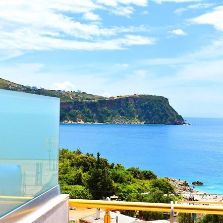 Ionio Rooms II Химара Экстерьер фото