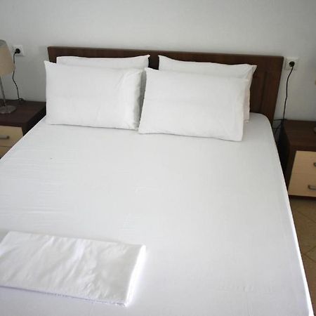 Ionio Rooms II Химара Экстерьер фото