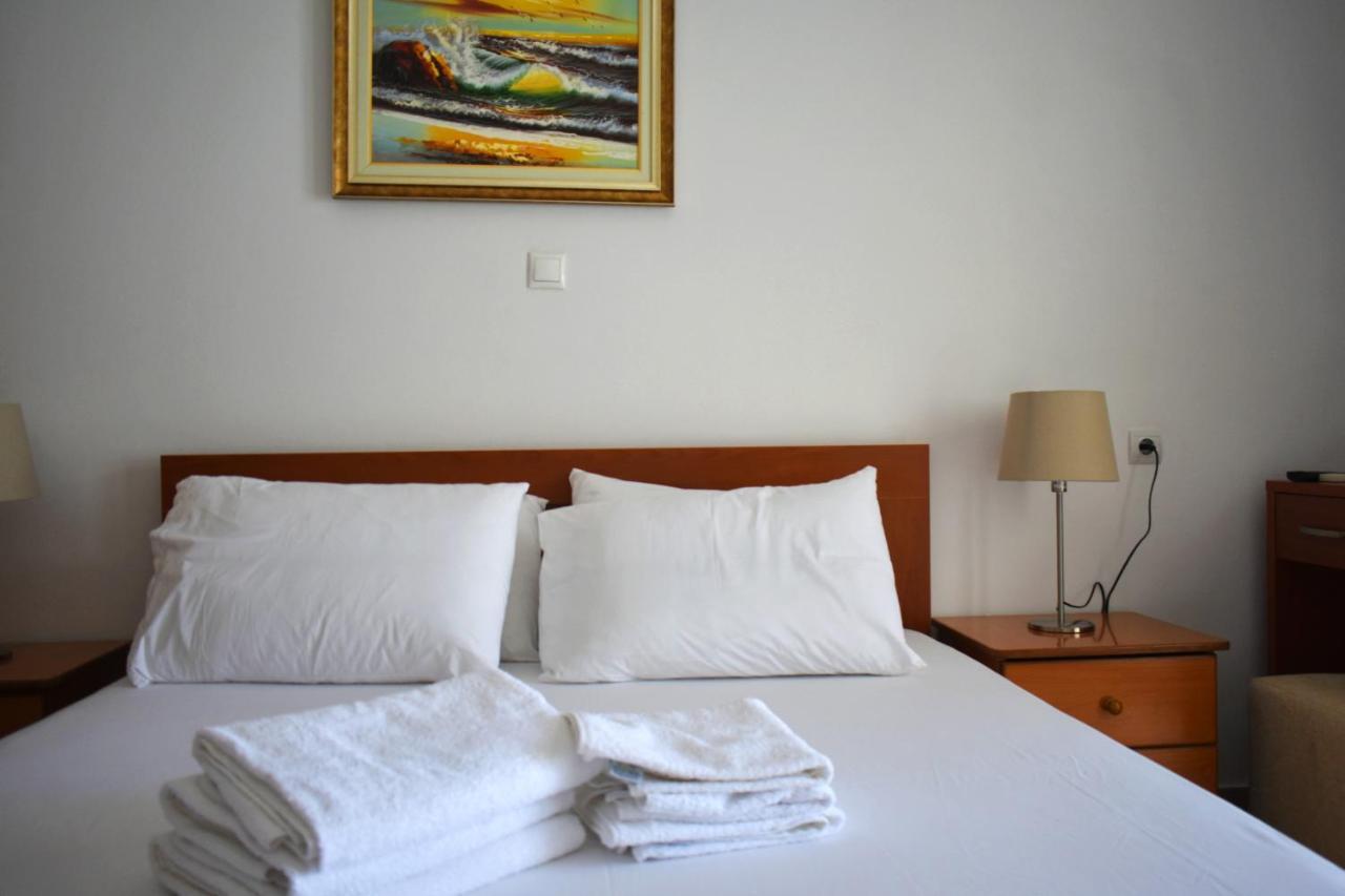 Ionio Rooms II Химара Экстерьер фото