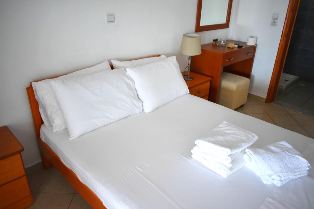 Ionio Rooms II Химара Экстерьер фото
